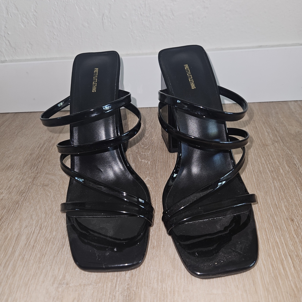 PrettyLittleThing Glossy Black Strappy Sandals